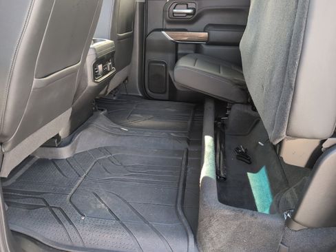 Used 2020 Chevrolet Silverado 1500 LT Trail Boss image 31