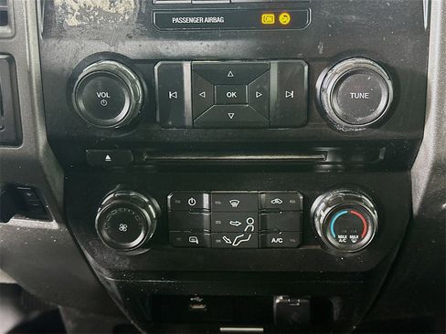 Used 2018 Ford F350 XL w/ Power Equipment Group image 18