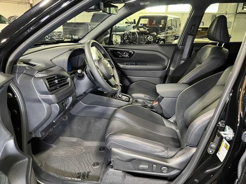 Used 2025 Subaru Forester Touring AWD/4WD image 22