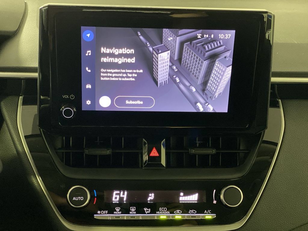 Used 2025 Toyota Corolla LE FWD image 19