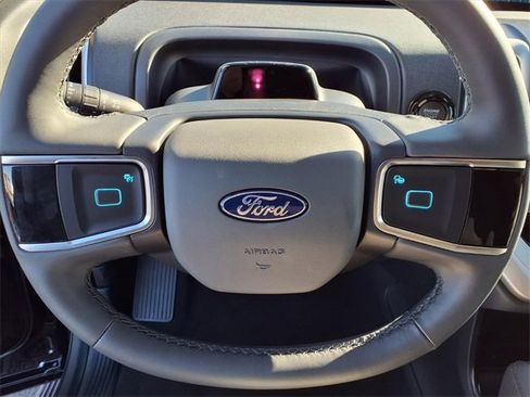 New 2025 Ford Expedition Max Active image 16