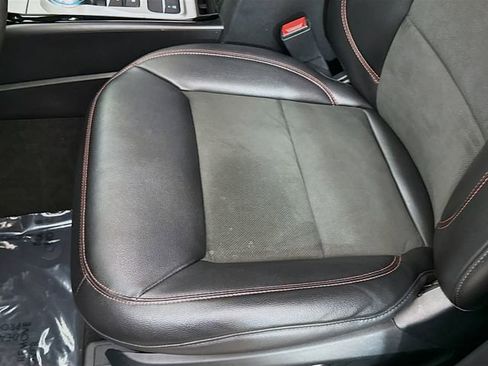 Used 2023 Ford Explorer ST-Line w/ Class IV Trailer Tow Package image 19