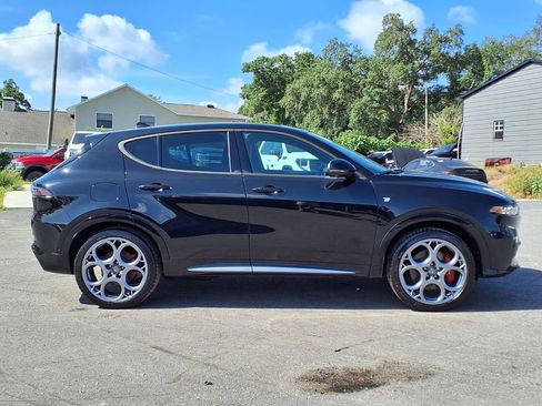 Used 2024 Alfa Romeo Tonale Ti AWD/4WD image 8