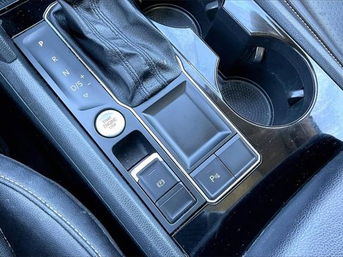 Used 2021 Volkswagen Atlas SEL w/ MDO Package (Bench Seat) image 25