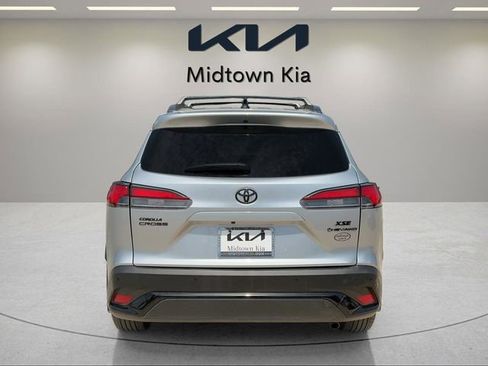 Used 2025 Toyota Corolla Cross AWD Hybrid w/ Convenience Package image 4