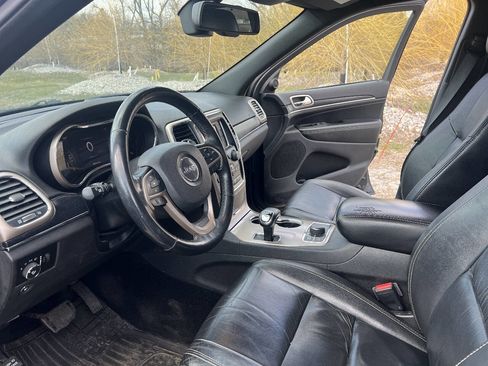 Used 2014 Jeep Grand Cherokee Limited image 12