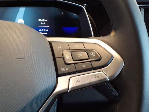 Used 2024 Volkswagen Jetta Sport image 16