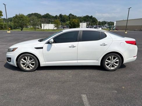 Used 2013 Kia Optima EX FWD image 10
