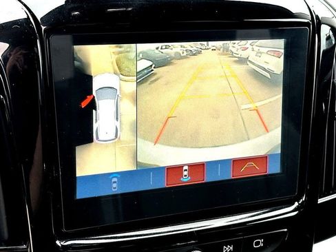 Used 2019 Chevrolet Traverse Premier w/ Redline Edition image 17