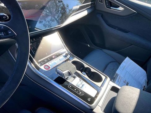 New 2026 Audi RS Q8 performance image 23