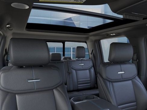 New 2025 Ford F250 Platinum image 22