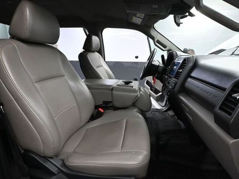 Used 2021 Ford F250 XL w/ Power Equipment Group image 42