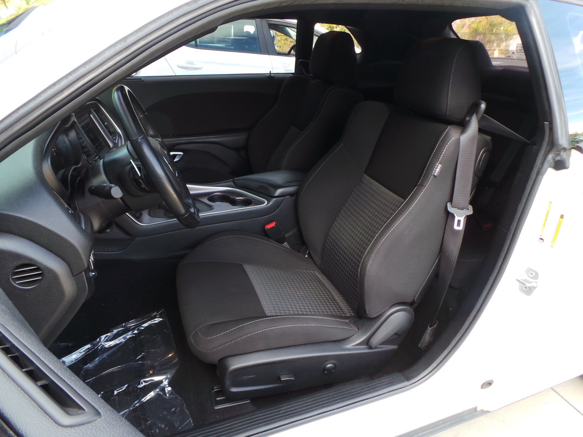 Used 2022 Dodge Challenger R/T w/ Blacktop Package RWD image 7