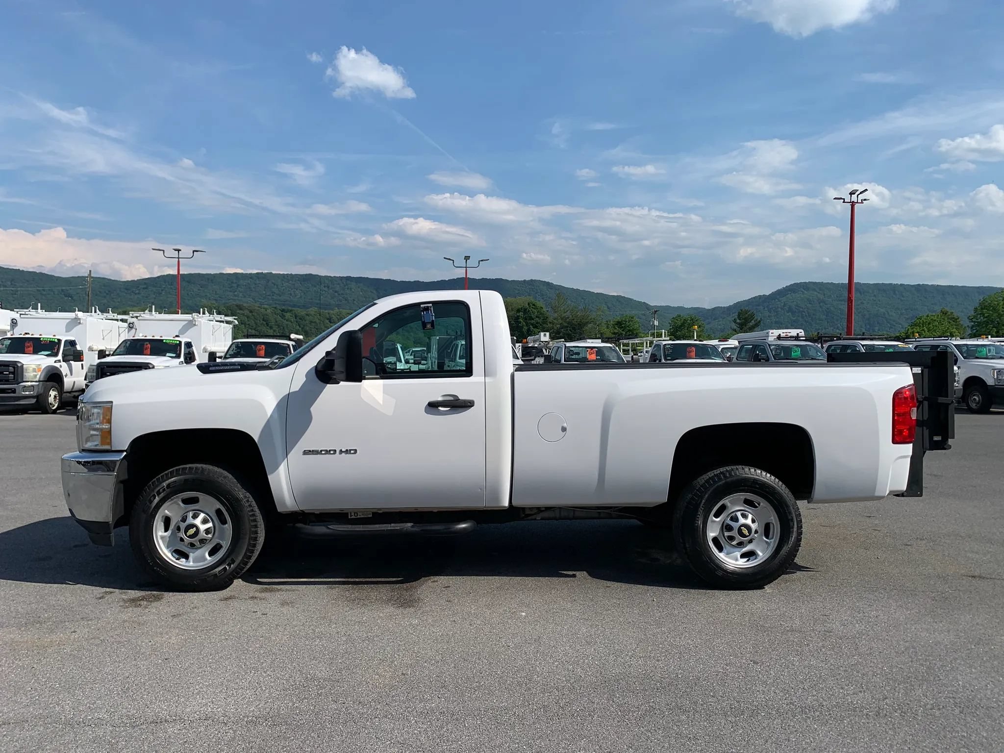 Used 2012 Chevrolet Silverado 2500 W/T RWD image 5