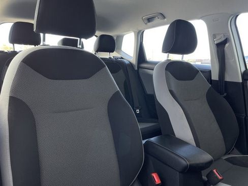 Used 2022 Volkswagen Taos S image 22