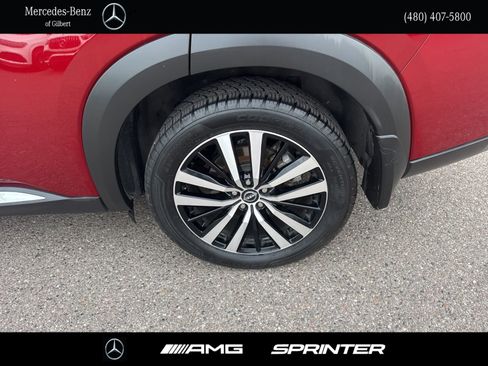 Used 2023 Nissan Pathfinder Platinum w/ Cargo Package image 8