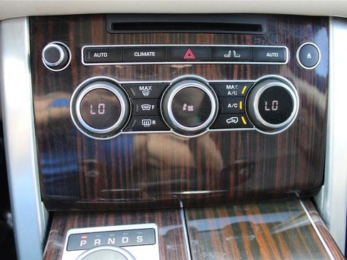 Used 2014 Land Rover Range Rover HSE AWD/4WD image 33