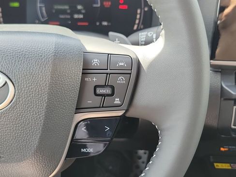 Certified 2026 Toyota Camry SE w/ Convenience Package image 26