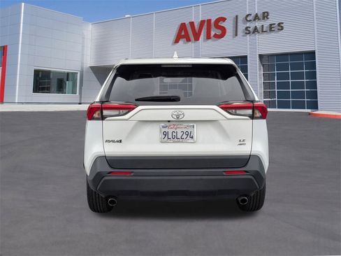 Used 2024 Toyota RAV4 LE image 7