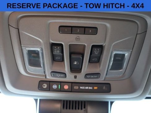 Used 2025 GMC Sierra 1500 Denali w/ Denali Reserve Package AWD/4WD image 13
