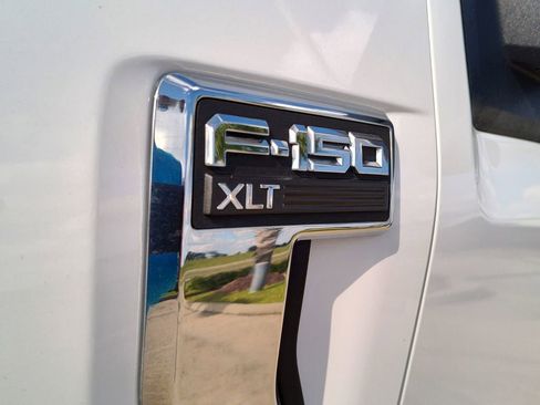Used 2021 Ford F150 XLT image 17