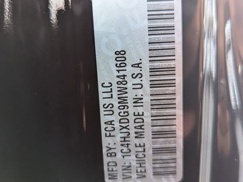 Used 2021 Jeep Wrangler Unlimited Sport S image 31