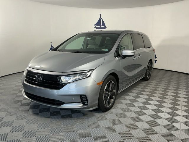 Used 2022 Honda Odyssey Elite image 3