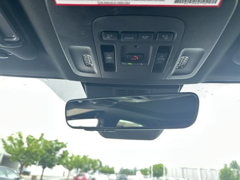 Used 2025 Toyota Camry XSE FWD image 27