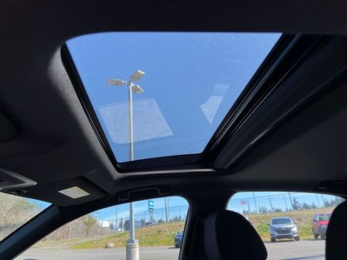 Used 2025 Honda Civic Sport image 30