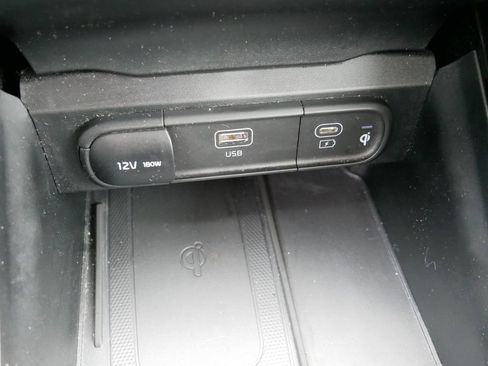 Used 2025 Kia Telluride S image 21