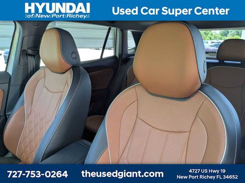 Used 2025 Volkswagen Tiguan SEL R-Line AWD/4WD image 7