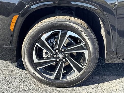 Used 2025 Buick Enclave Sport Touring image 23