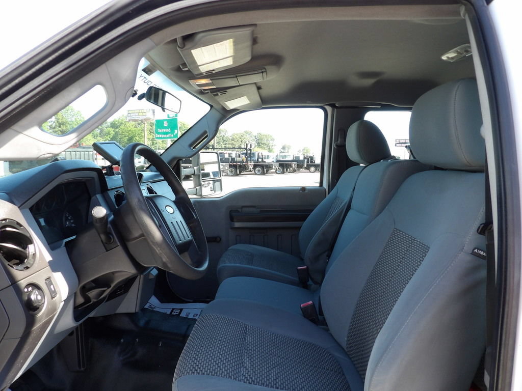 Used 2013 Ford F550 2WD SuperCab Super Duty image 16