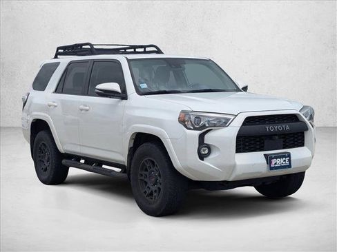 Used 2023 Toyota 4Runner SR5 Premium w/ Moonroof Package AWD/4WD image 3