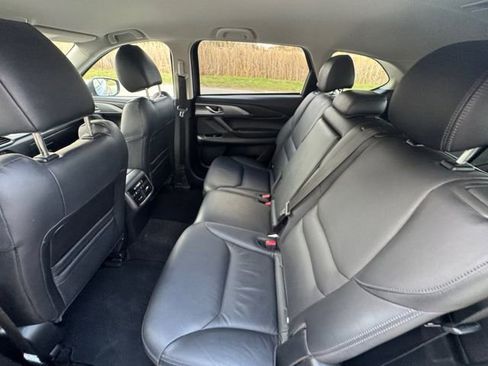 Used 2018 MAZDA CX-9 Touring image 29