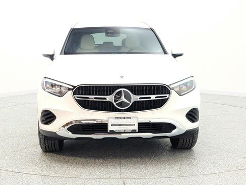 Certified 2026 Mercedes-Benz GLC 300 image 2