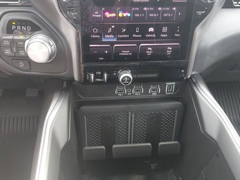 New 2026 RAM 1500 Laramie w/ Advanced Safety Group II AWD/4WD image 29