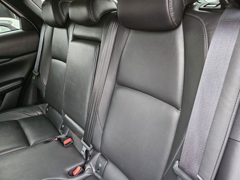 Certified 2025 MAZDA CX-30 AWD 2.5 S w/ Select Sport Pkg image 18