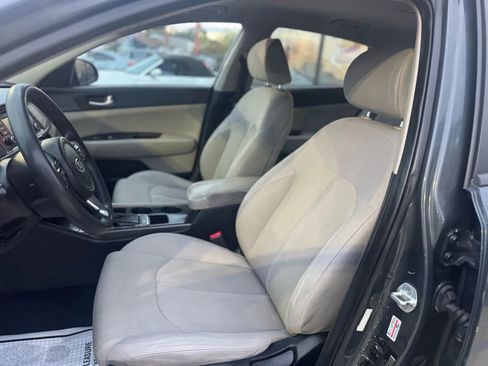 Used 2016 Kia Optima LX image 9