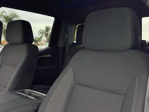 New 2026 GMC Sierra 1500 Elevation image 12