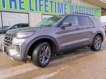 New 2026 Ford Explorer Active w/ Active Comfort Package