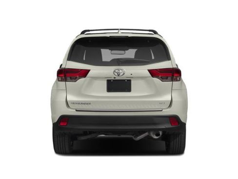 Used 2019 Toyota Highlander XLE w/ Protection Package #3 AWD/4WD image 5