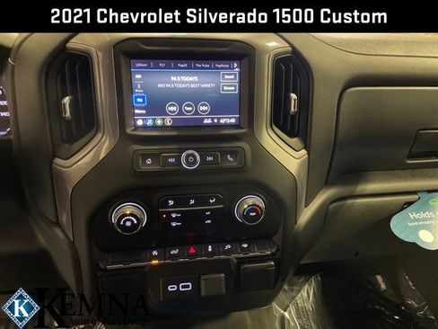 Used 2021 Chevrolet Silverado 1500 Custom image 23