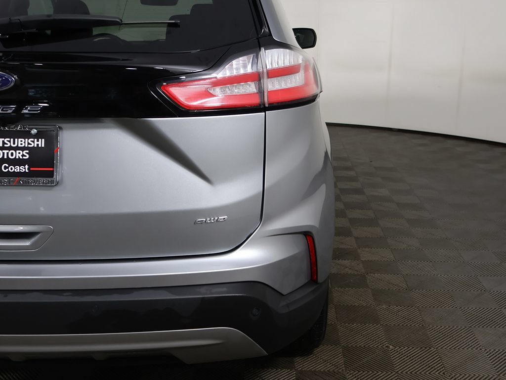 Used 2024 Ford Edge SEL w/ Convenience Package AWD/4WD image 16