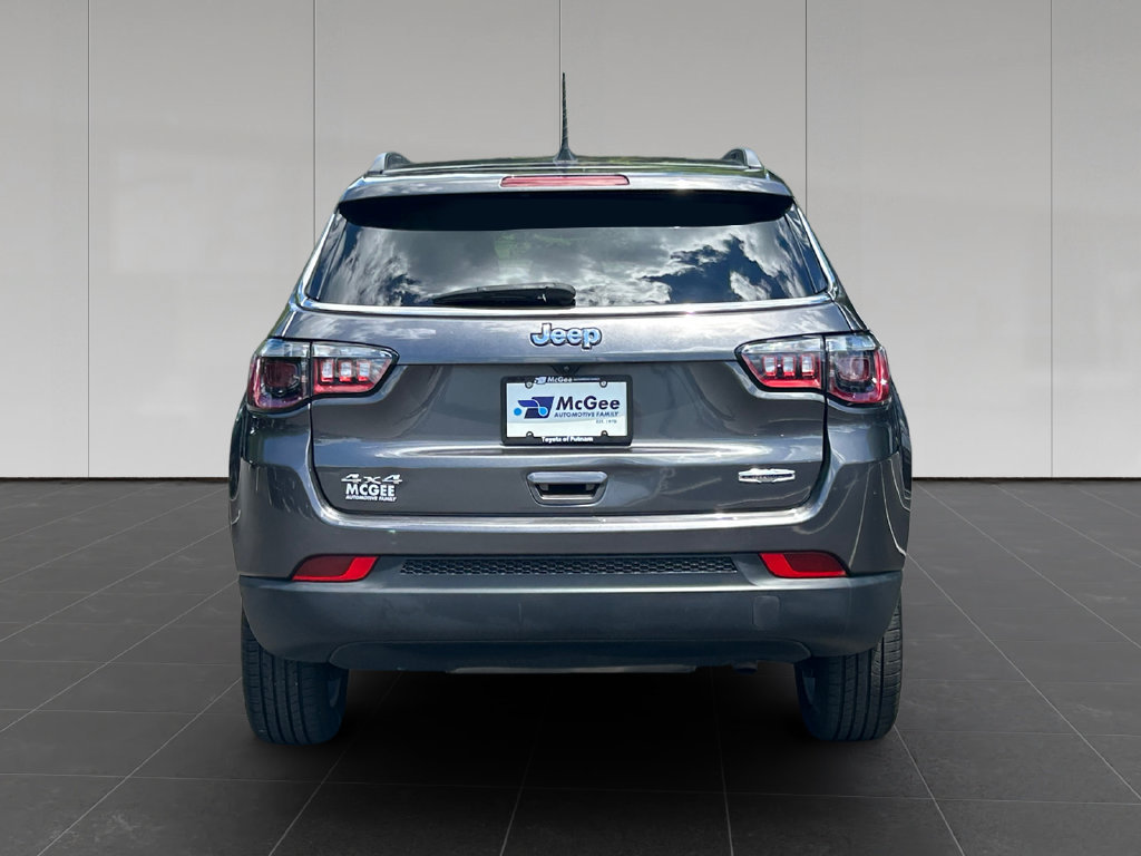Used 2022 Jeep Compass Latitude AWD/4WD image 4