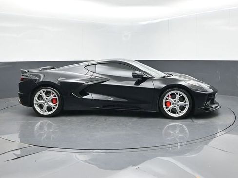 Used 2020 Chevrolet Corvette Stingray Premium Cpe w/ 3LT Preferred Equipment Group RWD image 9