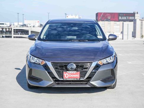 Used 2022 Nissan Sentra SV w/ All-Weather Package FWD image 2