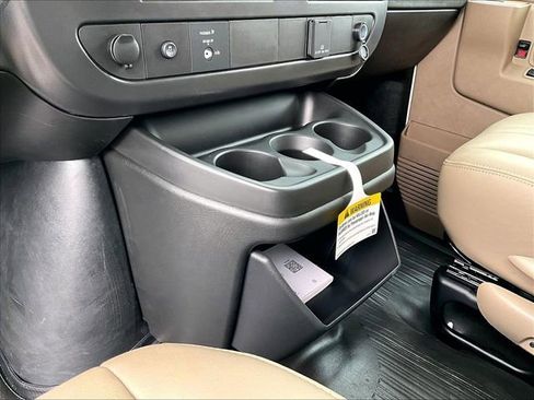 New 2026 Chevrolet Express 2500 RWD image 11