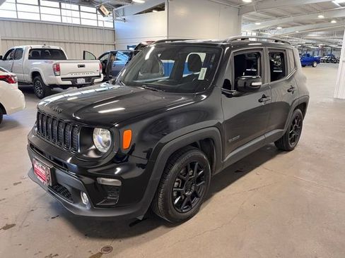 Used 2019 Jeep Renegade Altitude w/ Quick Order Package 2XM image 7
