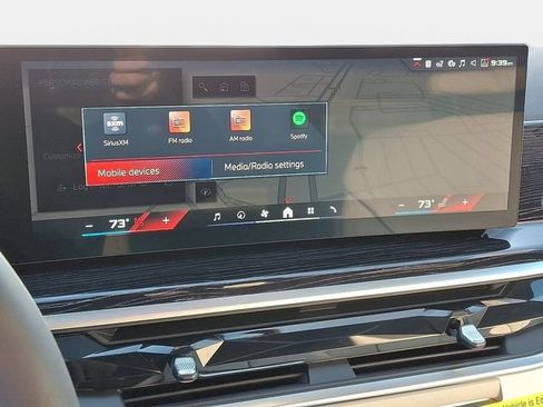 New 2026 BMW X7 M60i AWD/4WD image 16